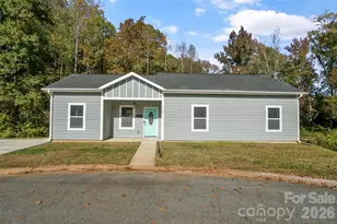 5145 Grafton Dr, Charlotte, NC 28215 - Photo 2