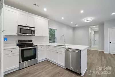 5145 Grafton Drive, Charlotte, NC 28215 - Photo 6