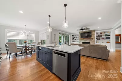 2350 Northview Harbour Drive, Sherrills Ford, NC 28673 - Photo 14