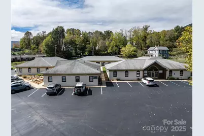 367 Dellwood Road, Waynesville, NC 28786 - Photo 16