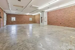 2534 44th Ave NE, Hickory, NC 28601 - Photo 14