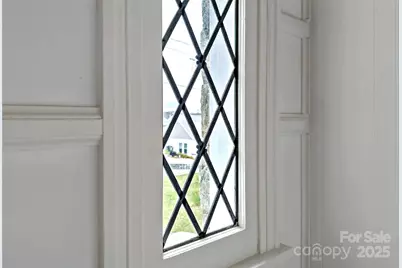 141 N Madison Street, Marion, NC 28752 - Photo 18