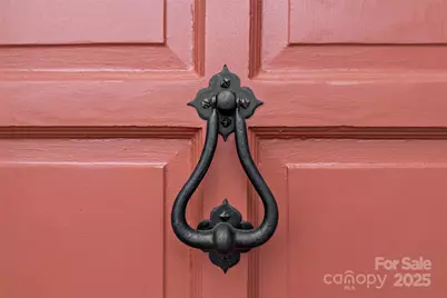 141 N Madison Street, Marion, NC 28752 - Photo 6