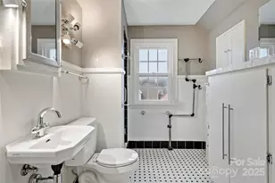 141 N Madison St, Marion, NC 28752 - Photo 30