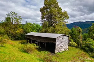 105 Home Place Rd, Maggie Valley, NC 28751 - Photo 6