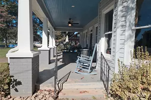 355 S College Ave, Newton, NC 28658 - Photo 4