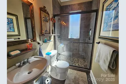 355 S College Avenue, Newton, NC 28658 - Photo 30