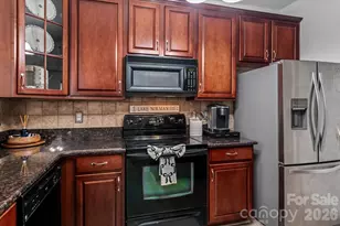 19839 Deer Valley Dr, Cornelius, NC 28031 - Photo 8