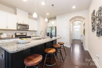 9320 Glenburn Lane, Charlotte, NC 28278 - Photo 8