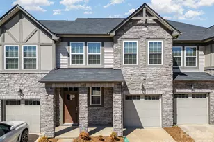 9320 Glenburn Ln, Charlotte, NC 28278 - Photo 2