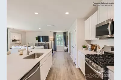 2204 Columbidae Lane, Gastonia, NC 28052 - Photo 6