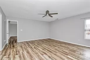 8436 Redding Glen Ave, Charlotte, NC 28216 - Photo 26