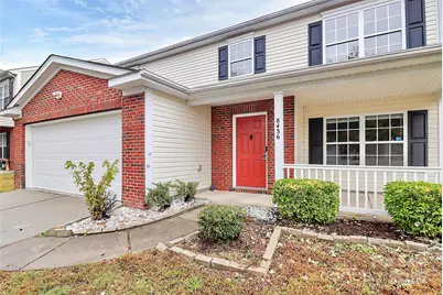 8436 Redding Glen Avenue, Charlotte, NC 28216 - Photo 2