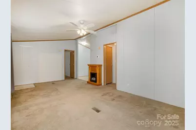 81 Mount Airy Road, Marshall, NC 28753 - Photo 4