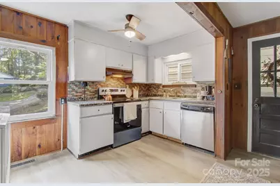 152 Forest Hill Circle, Brevard, NC 28712 - Photo 6