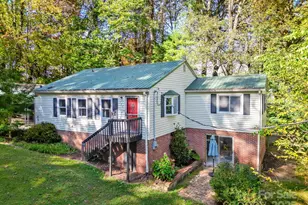 152 Forest Hill Cir, Brevard, NC 28712 - Photo 1