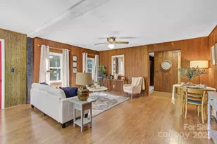 152 Forest Hill Cir, Brevard, NC 28712 - Photo 10