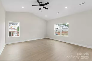 4033 Bolo Dr, Charlotte, NC 28215 - Photo 4