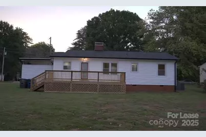 702 Woods Drive, Statesville, NC 28677 - Photo 16