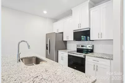 105 Ciara Place #E, Mooresville, NC 28117 - Photo 2