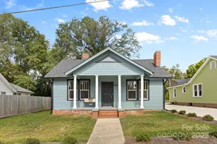 304 W Gay St, Lancaster, SC 29720 - Photo 2