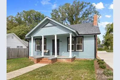 304 W Gay Street, Lancaster, SC 29720 - Photo 2