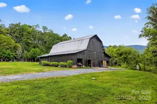 305 Clubhouse Ln, Mill Spring, NC 28756 - Photo 44