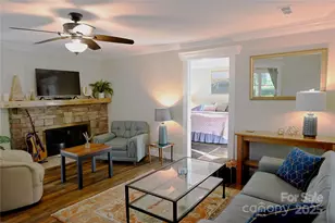 501 Fairway Dr, Hendersonville, NC 28739 - Photo 6