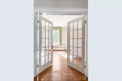 325 Vanderbilt Road, Asheville, NC 28803 - Photo 20