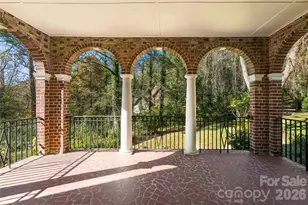 325 Vanderbilt Rd, Asheville, NC 28803 - Photo 6