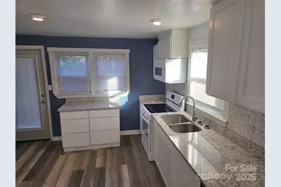 1900 Double Oaks Road, Charlotte, NC 28206 - Photo 10