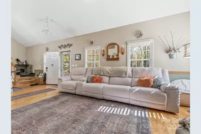 3128 N Primrose Drive, Hendersonville, NC 28792 - Photo 8