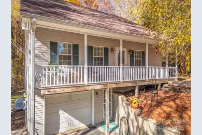 3128 N Primrose Drive, Hendersonville, NC 28792 - Photo 1