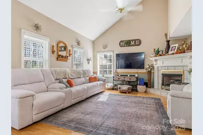 3128 N Primrose Drive, Hendersonville, NC 28792 - Photo 6