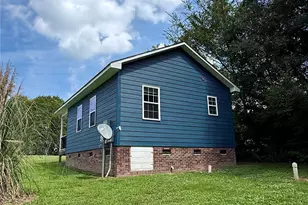 921 N Long Street Ext, Oakboro, NC 28129 - Photo 6