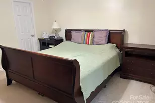 1753 Haywood Manor Rd, Hendersonville, NC 28791 - Photo 10