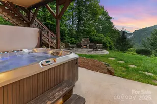 300 Falls View Dr, Lake Toxaway, NC 28774 - Photo 30