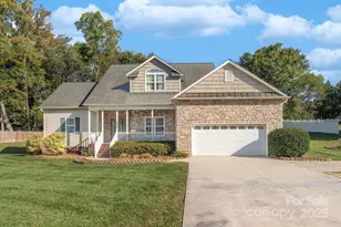 117 Chandler Dr, Mocksville, NC 27028 - Photo 1