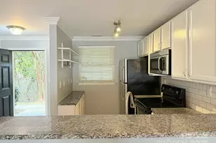 1218 Green Oaks Ln, Charlotte, NC 28205 - Photo 6