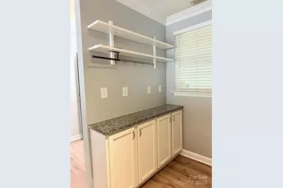 1218 Green Oaks Lane #J, Charlotte, NC 28205 - Photo 8