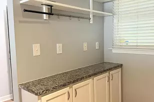 1218 Green Oaks Ln, Charlotte, NC 28205 - Photo 8