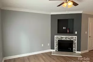 1218 Green Oaks Ln, Charlotte, NC 28205 - Photo 10