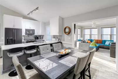 710 E Mills Drive, Landis, NC 28088 - Photo 8