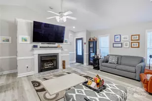 710 E Mills Dr, Landis, NC 28088 - Photo 4