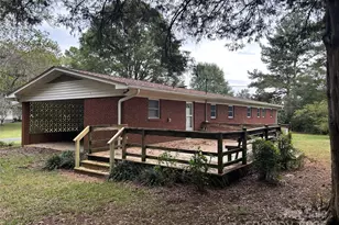 20159 Efird Rd, Albemarle, NC 28001 - Photo 6