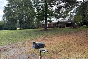 20159 Efird Rd, Albemarle, NC 28001 - Photo 2