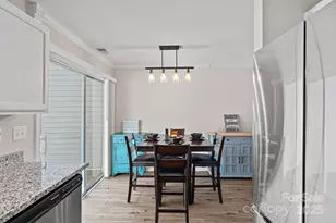 5415 Kimmerly Woods Dr, Charlotte, NC 28215 - Photo 6