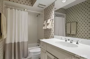 1360 Skunk Hollow Rd, Campobello, SC 29322 - Photo 16