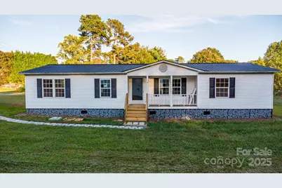 2918 23rd Avenue NE, Hickory, NC 28601 - Photo 1