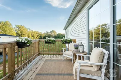 2918 23rd Avenue NE, Hickory, NC 28601 - Photo 4